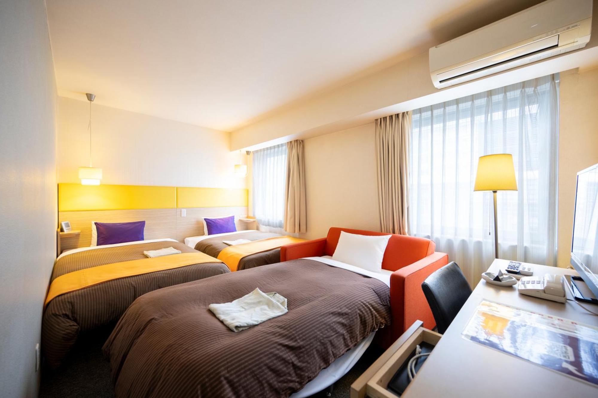 Hotel 1-2-3 Takasaki Bagian luar foto
